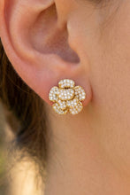 Load image into Gallery viewer, Lhe19159 Fashion Cz Flower Cluster Earring Silver/Gold