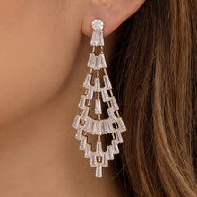 Load image into Gallery viewer, lhe289939 Fashion Crystal Chandelier Earring gold/silver