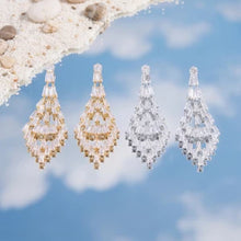 Load image into Gallery viewer, lhe289939 Fashion Crystal Chandelier Earring gold/silver