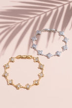 Load image into Gallery viewer, Lhb1839 Fashion Clover Style Bracelet Gold/Silver