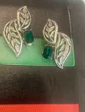 Load image into Gallery viewer, Lhe0260 Fashion Clip Vintage Emerald Cz