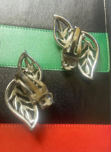 Load image into Gallery viewer, Lhe0260 Fashion Clip Vintage Emerald Cz