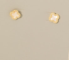 Load image into Gallery viewer, Lhe9654304Sterling Silver Gold Plated  Earring Stud White Clover Available in Black