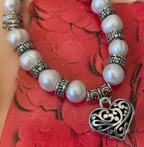 Lhbf016 Cultured Freshwater Pearl Bracelet Puffed Heart The Versatile Organic Look! & Many more looks