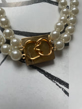 Load image into Gallery viewer, Lhn9095 Fashion Knotted Pearls Black Stone Closure