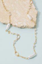 Load image into Gallery viewer, Lhn37149 Fashion Necklace Faux Pearl  Gold Chain Brass