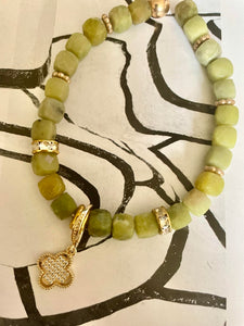 Lhb4403 Real Stone Peridot Stone Bracelet Hand Made Clover Drop