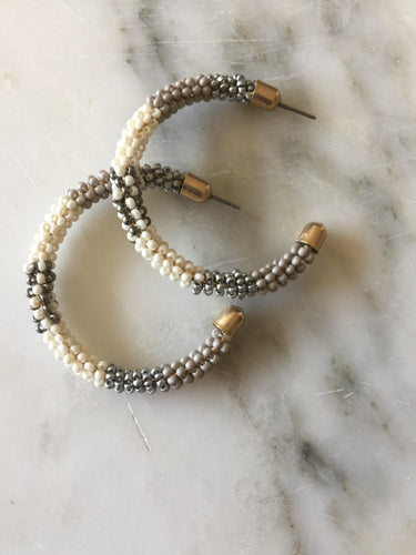Lhe4448 Fashion Hoop Grey and cream colored ball beads