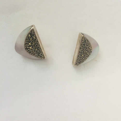 Lhe0255 Sterling Silver Earring Marcasite & Mother of Pearl Half moon