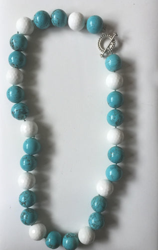 LHN7777 Turquoise and white agate beaded necklace toggle closure
